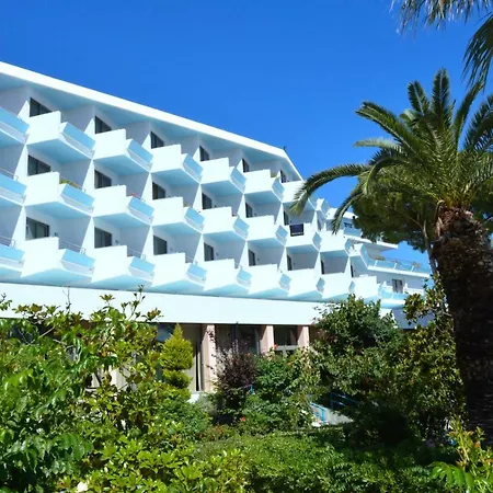 Resort Blue Horizon